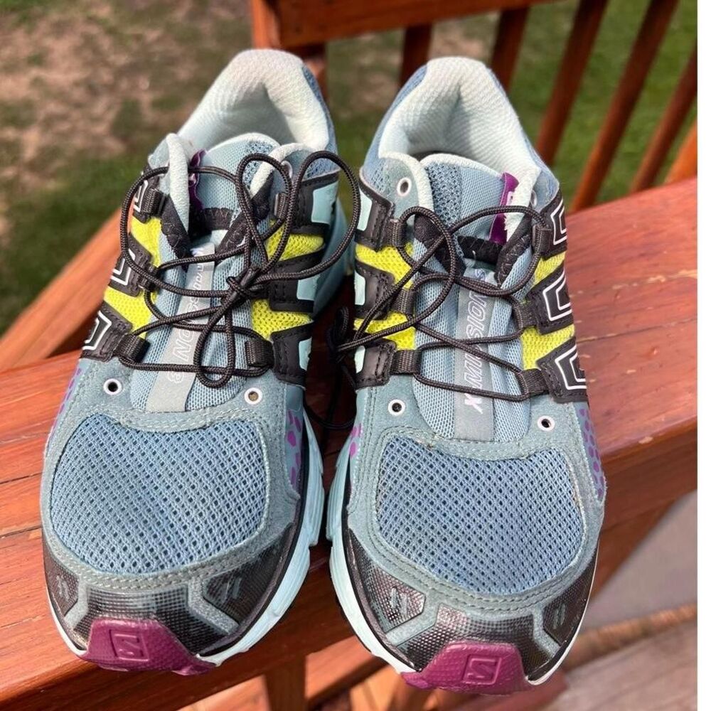 Salomon Women's 5.5 Blue Purple Trail Road Running Jog Sneakers